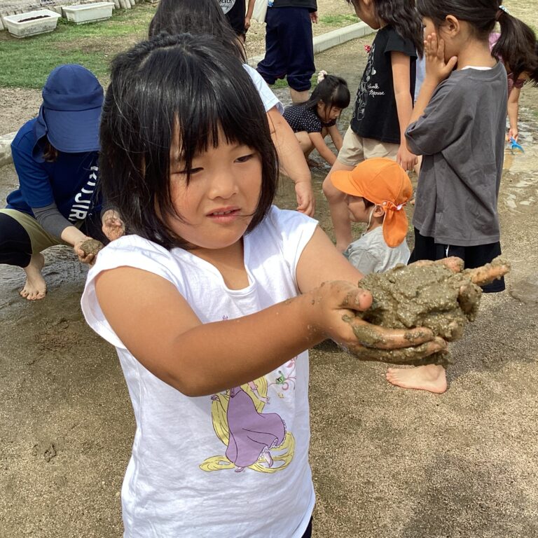 泥んこ遊び　本格始動！